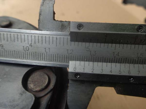 COMPRESSEUR DE CLIMATISATION RENAULT - Vue 5